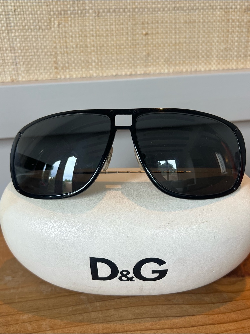 D&G Black and Gold Aviator Sunglasses Accent